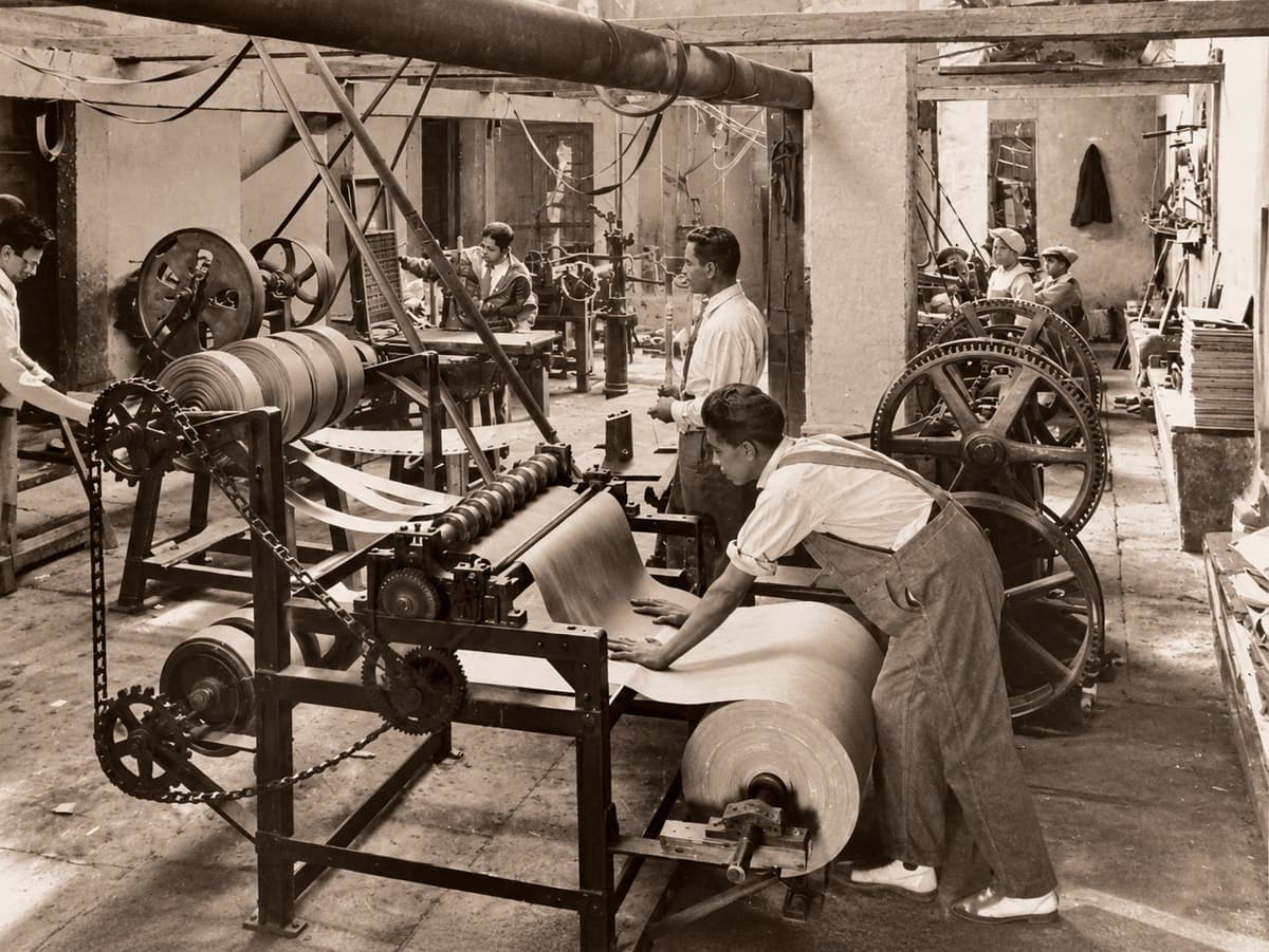 Fotografía antigua: Compañía Industrial Cerillera